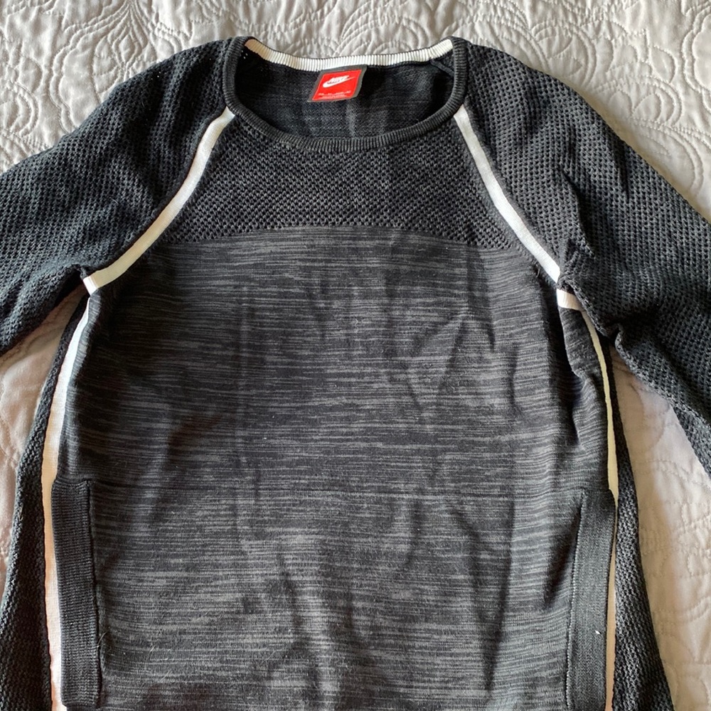 Nike sweater